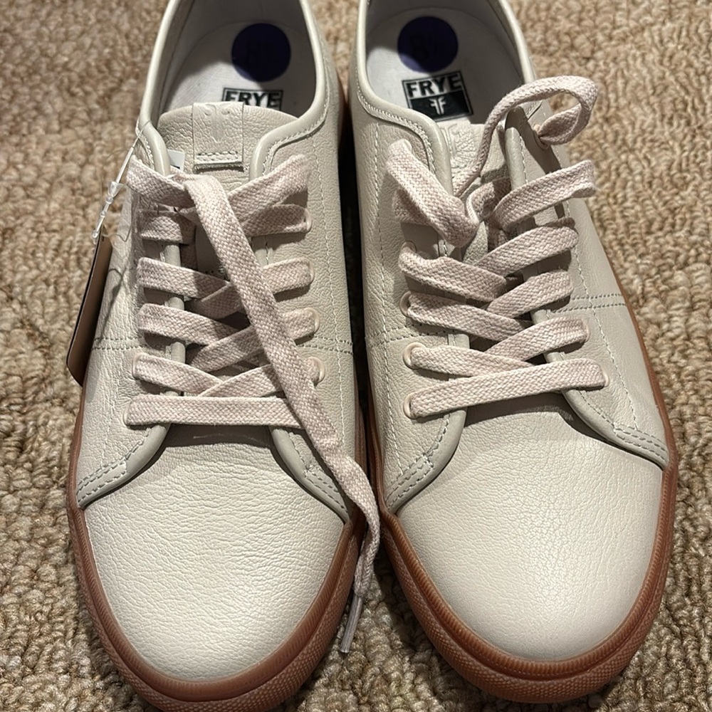 Frye Gia Low Lace Sneakers - Picture 1 of 7